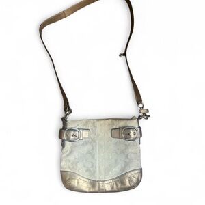 COACH Cream and Gold Crossbody Bag